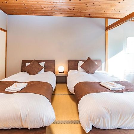 Nomad Hakuba Bed & Breakfast Ngoại thất bức ảnh