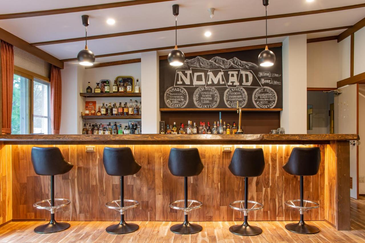 Nomad Hakuba Bed & Breakfast Ngoại thất bức ảnh